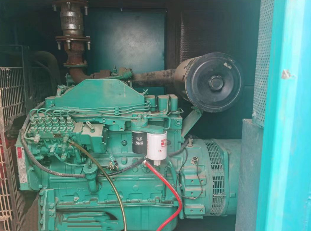 100千瓦康明斯发电机